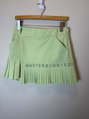 Master Bunny Edition Women Green Pleated Asymmetrical Golf Skirt Size 1